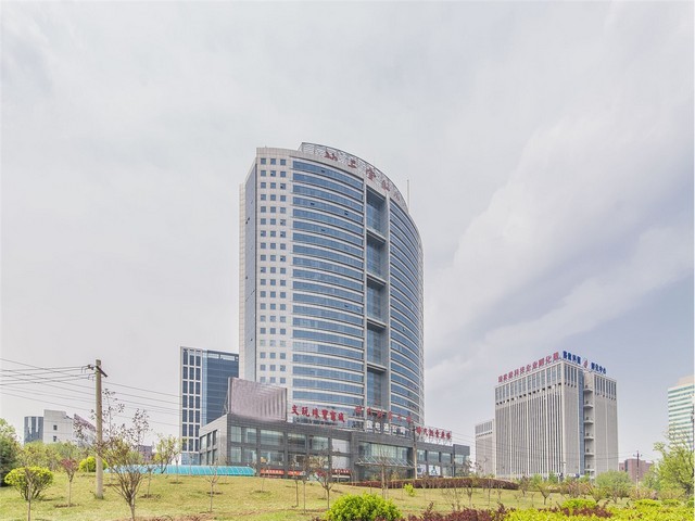 上海90度角超宽电动卷帘控制系统